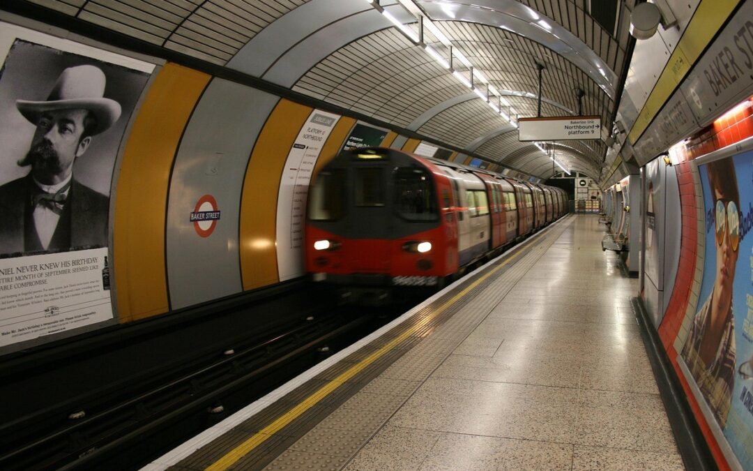 Mind the Gap: Managers vs. Workers – Who Needs to Change?